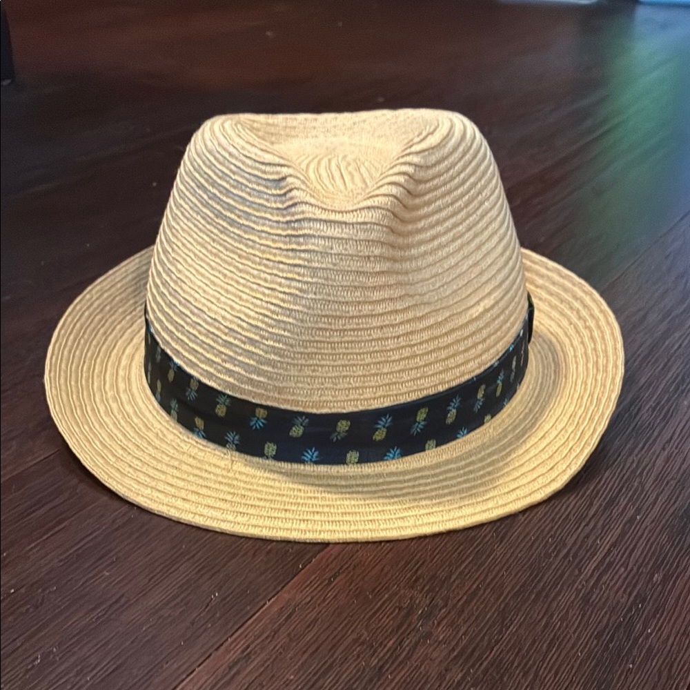 Stylish kid’s Tan Fedora Hat with pineapple 🍍 Band